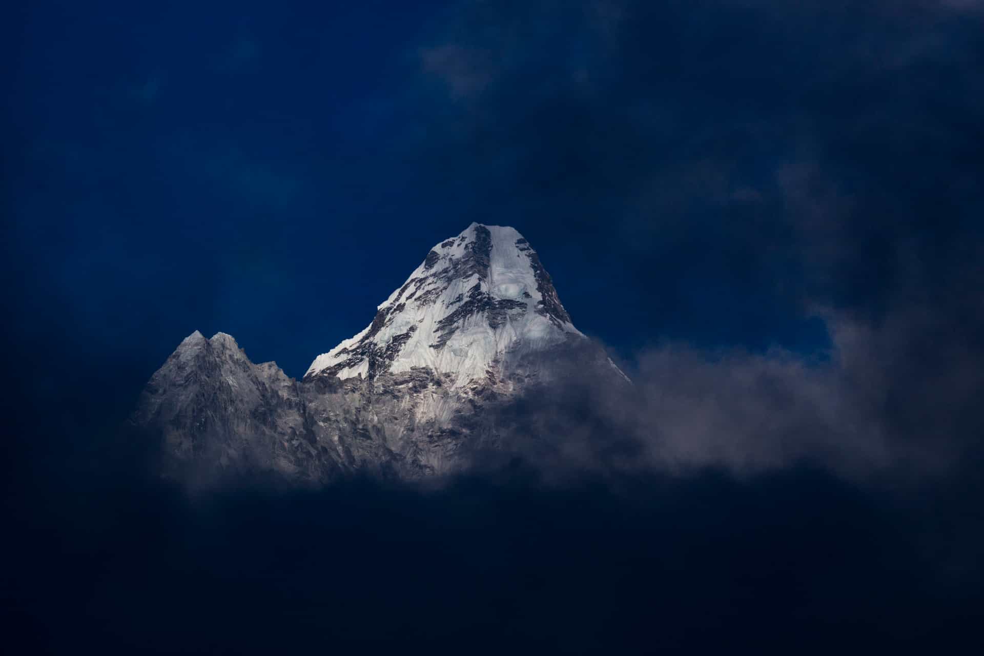 Everest Base Camp's Secret Detour: Gokyo Lakes Via Cho La Everest Base Camp's Secret Detour: Gokyo Lakes Via Cho La