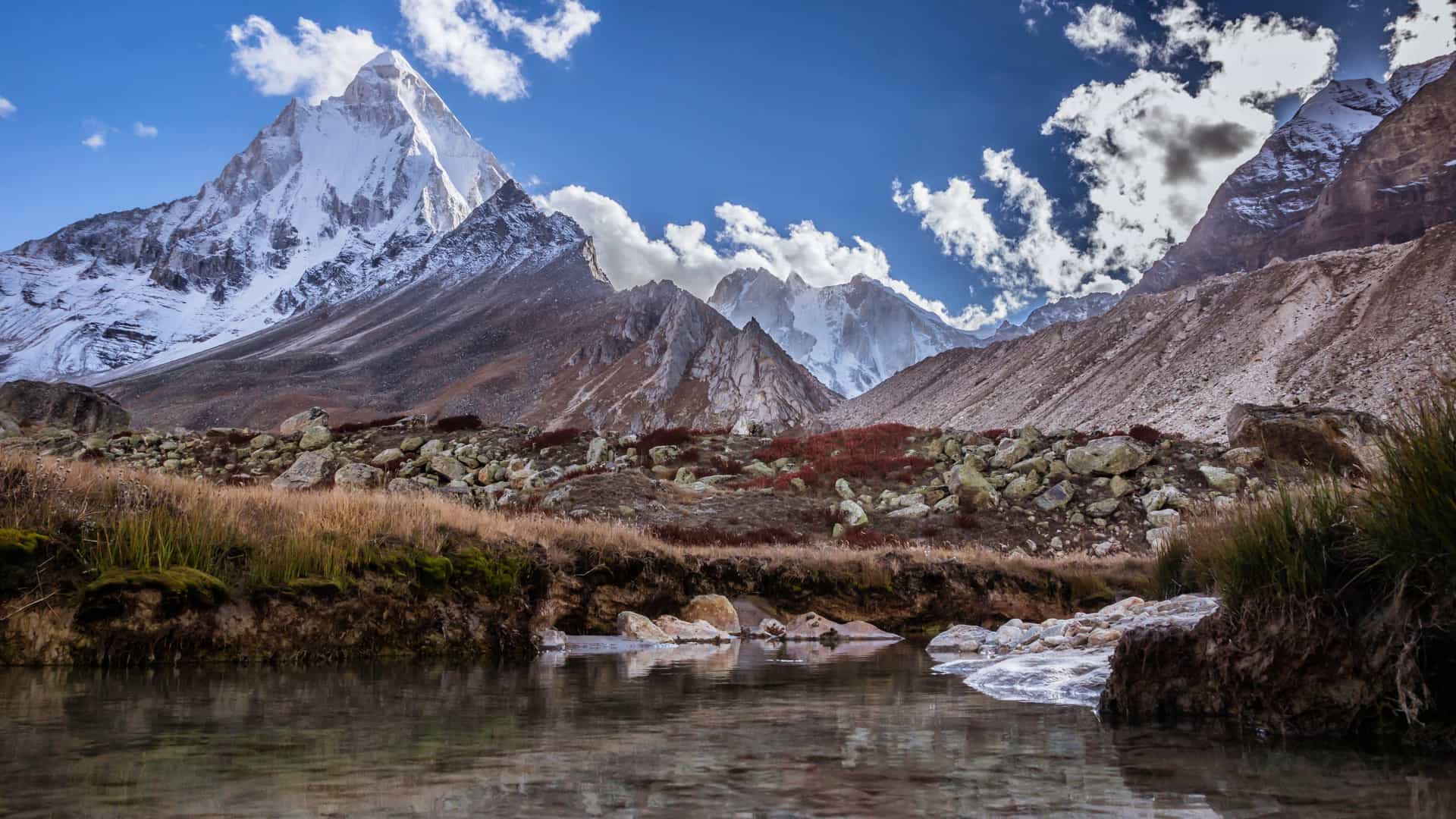 Best Himalayan Treks That You Can Go For This Summer Best Himalayan Treks That You Can Go For This Summer