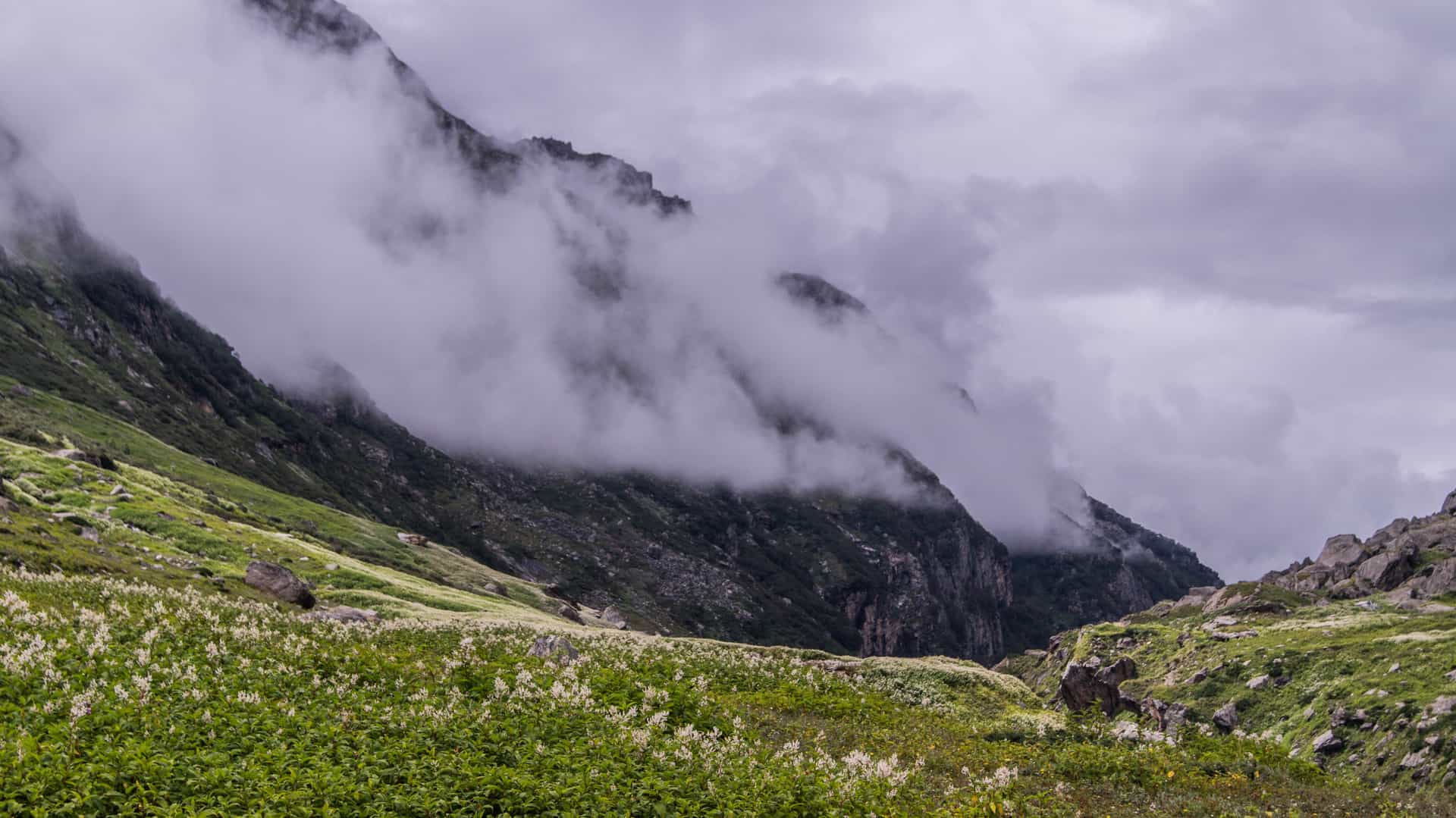 These locations of Pin Parvati Pass Trek are similar AF to Game of Thrones These locations of Pin Parvati Pass Trek are similar AF to Game of Thrones