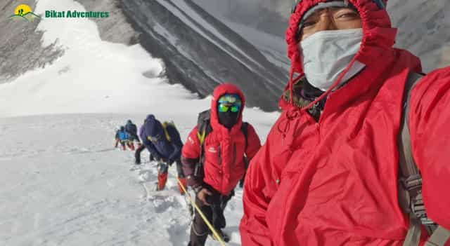 Dzo Jongo Peak Trek ( 3 Passes ) Dzo Jongo Peak Trek ( 3 Passes )